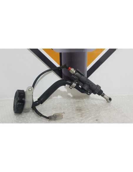 Rear Brake Master Cylinder Honda CBR 600 - F4i - PC 35 - 2001 