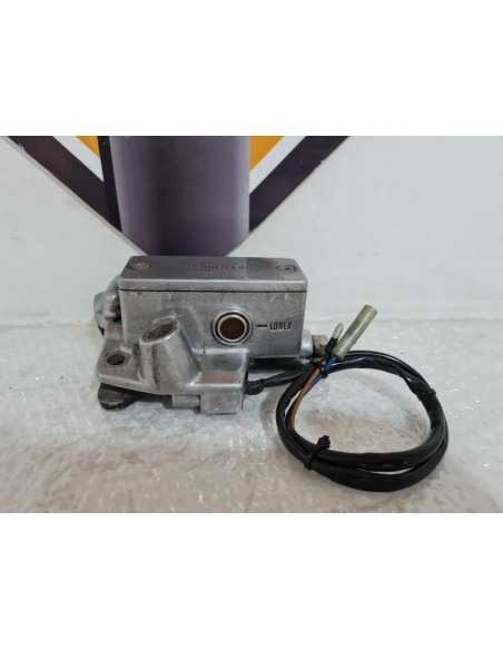 Front Brake Master Cylinder & Sensor Kawasaki KZ 550C - 1981 