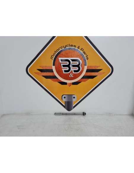 Rear Wheel Axle Yamaha XZ 550 - Vision - 1983 