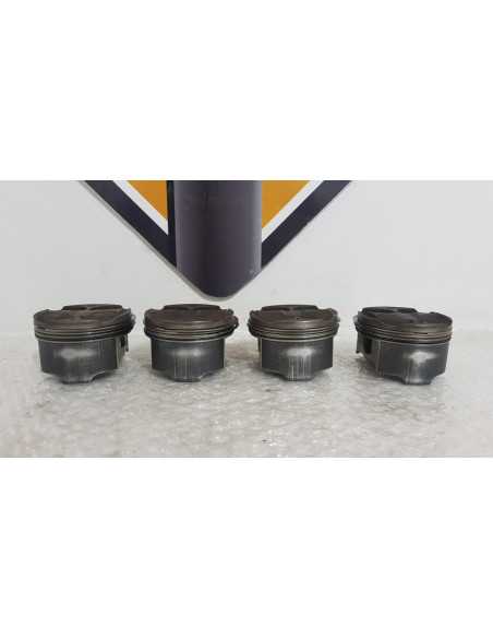 Piston Honda CBR 600 F4i PC 35 2001, 13101MBWJ21 13011MBW306
