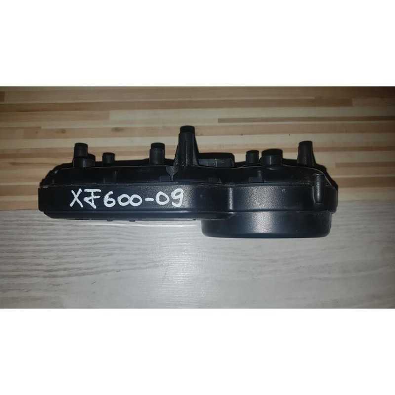 Bord Yamaha XJ 6 N - ABS - 2009 Yamaha XJ 6 N - ABS - 2009 