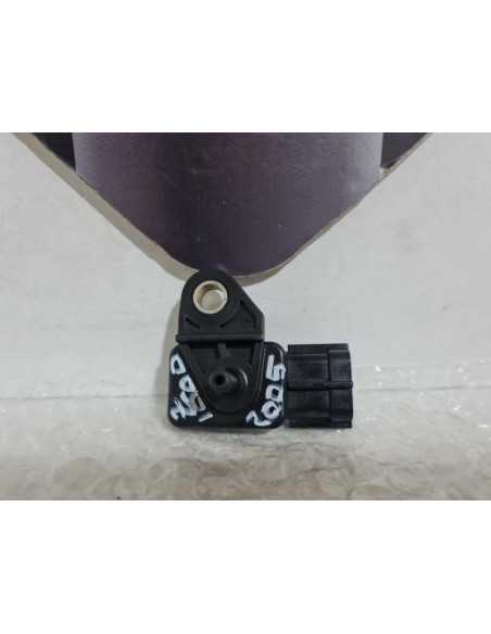 Senzor Aer Kawasaki Z 1000 2005, 211760058