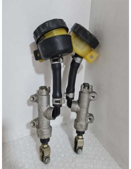 Rear Brake Master Cylinder Kawasaki Z 750 2005, 430151706