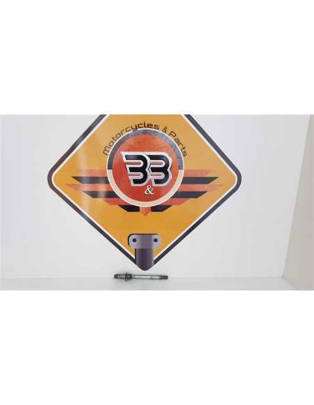 Front Wheel Axle Suzuki GSF 600S Bandit 1999, 5471132C00