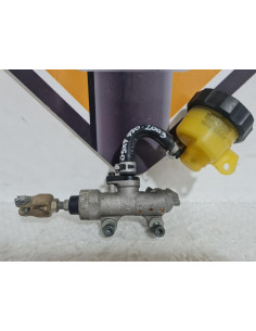 Rear Brake Master Cylinder Suzuki GSXF 750 KATANA 2003, 6960008F00 2