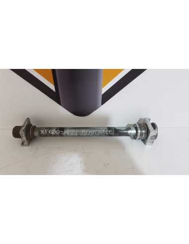 Rear Wheel Axle Suzuki XF 650 Freewind 1999, 6471104F00