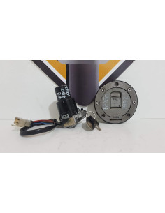 Ignition With Key And Fuel Fill Cap Yamaha FZ 750 GENESIS 1992, 3LD825010000 4FM246022000 2