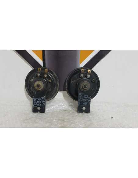 Horn Yamaha TDM 850 4TX 1997, 2KG833710000