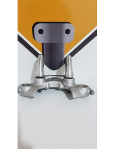 Top Fork Yoke And Clamps Yamaha Virago XV 125 5AJ 1998, 2UJW23410035 2