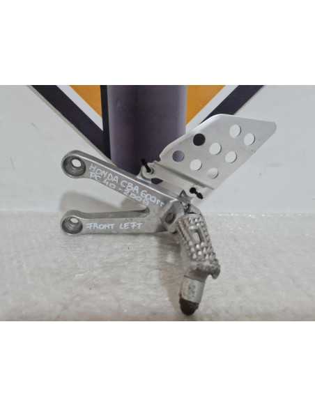 Pedal Playing Front Left Honda CBR 600rr PC 40 2009, 50665MFJD00 50700MFJD00