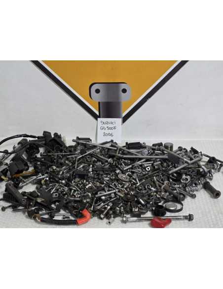 Screws Lot Suzuki GS 500 F 2006, BNB888