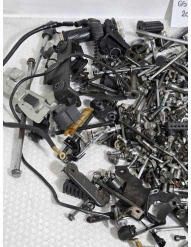 Screws Lot Suzuki GS 500 F 2006, BNB888