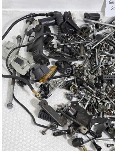 Screws Lot Suzuki GS 500 F 2006, BNB888