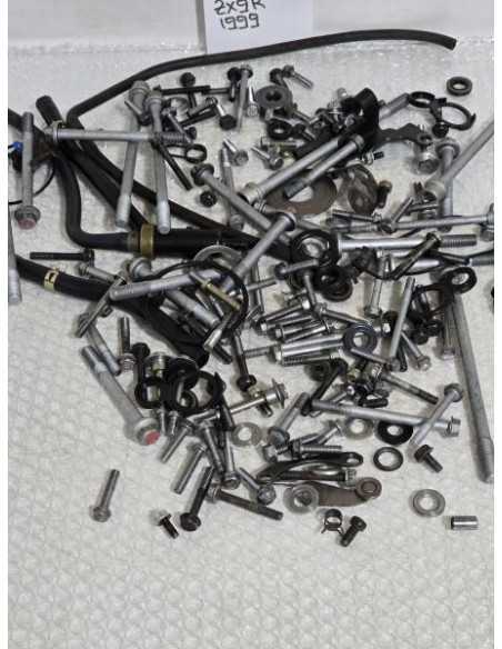 Screws Lot Kawasaki Ninja ZX9R 1999, BNB1010