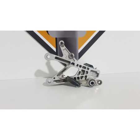 Right Footrest Holder Honda CBR 600 - F4 - 1999 