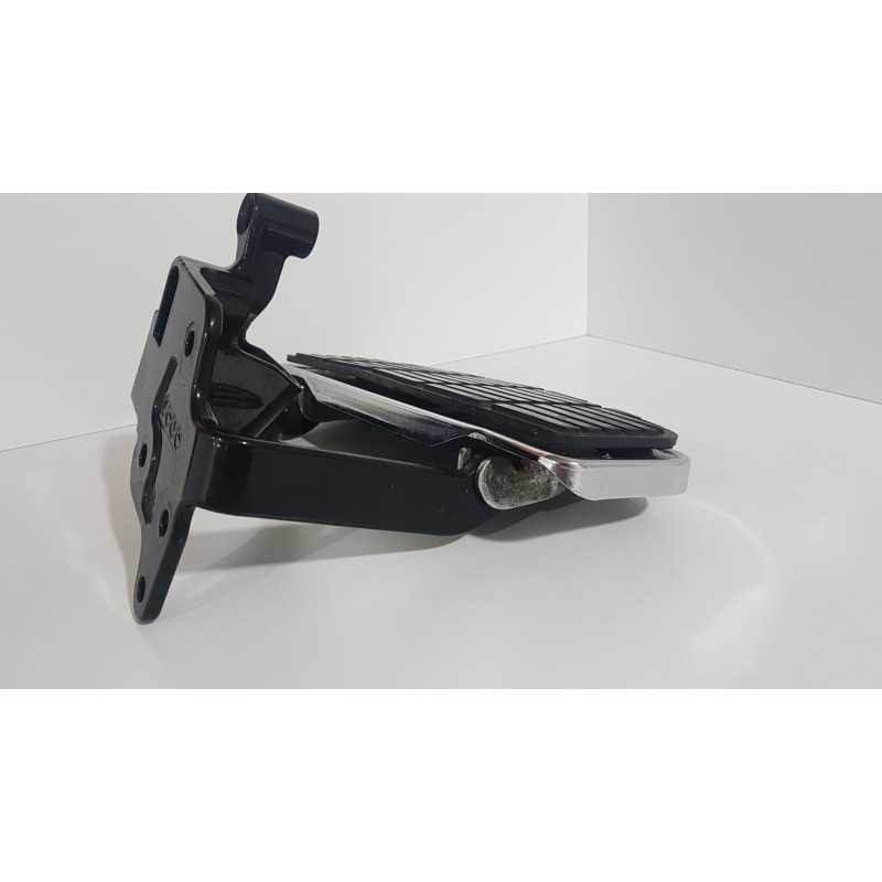 Footpeg Left & Bracket Harley Davidson FAT BOY - FLSTF - 2003 