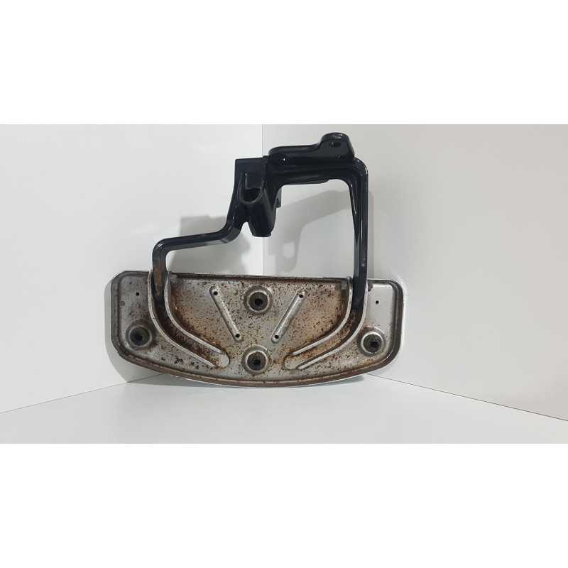 Footpeg Left & Bracket Harley Davidson FAT BOY - FLSTF - 2003 