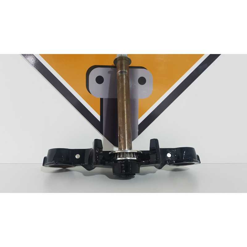 Lower Bottom Yoke Steering Harley Davidson FAT BOY - FLSTF - 2003 