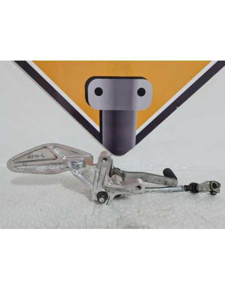 Pedal Playing Front Left Yamaha FZR 600 4JH 1995, 4FM274420200 4JH274100000