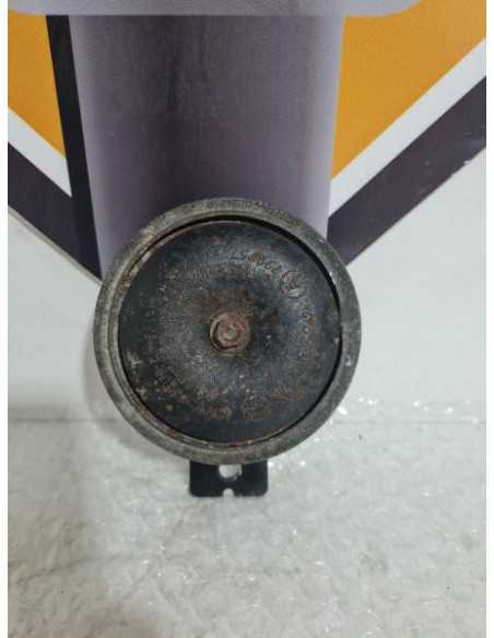 Horn Yamaha FZR 600 4JH 1995, 2KG833710000