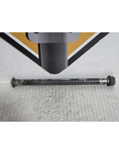 Swingarm Axle Yamaha YZF 600 R6 2000, 5EB221840000 2