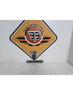 Rear Wheel Axle Yamaha YZF 600 R6 5EB 2000, 4XV253811000