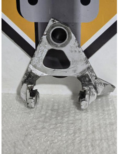 Rear Brake Caliper Bracket Yamaha YZF 600 R6 5EB 2000, BNB1025 2