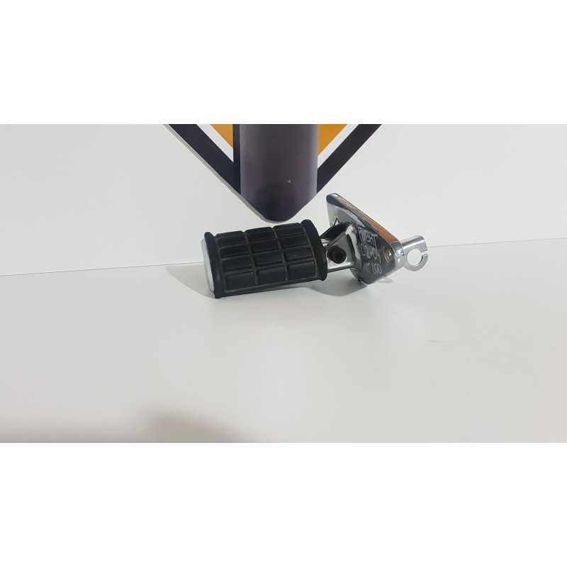 Holder Footrest Front Right Honda Shadow VT 1100 - C2 - SC 43 E - 2004 