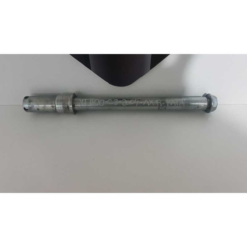 Front Wheel Spindle Axle Honda Shadow VT 1100 - C2 - SC 43 E - 2004 