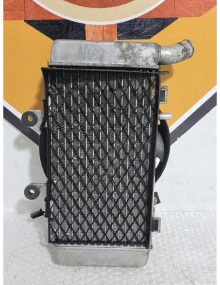 Left Radiator Honda Vfr 800 RC46A 2007, 19010MCWD01 19030MCWD01