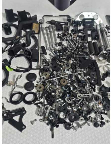 Lot Suruburi Kawasaki Ninja 125 BX125A 2019, BNB1052