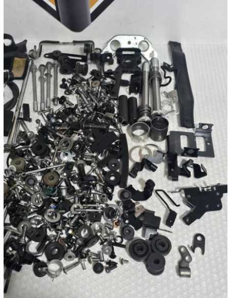 Lot Suruburi Kawasaki Ninja 125 BX125A 2019, BNB1052