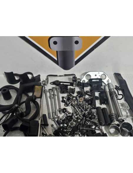 Screws Lot Kawasaki Ninja 125 BX125A 2019, BNB1052