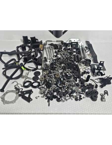 Screws Lot Kawasaki Ninja 125 BX125A 2019, BNB1052