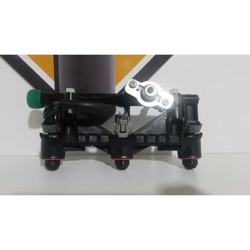 Fuel Injector Rail Lines Yamaha MT 09 - ABS - RN 29 - 2014 