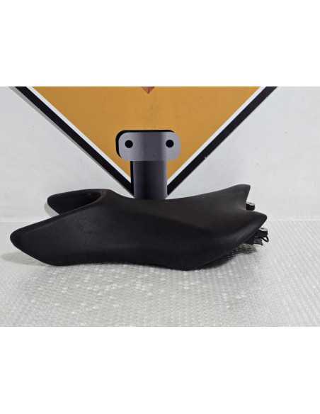 Front Seat Honda CB 125R JC79 2020, 77100K98E00ZA