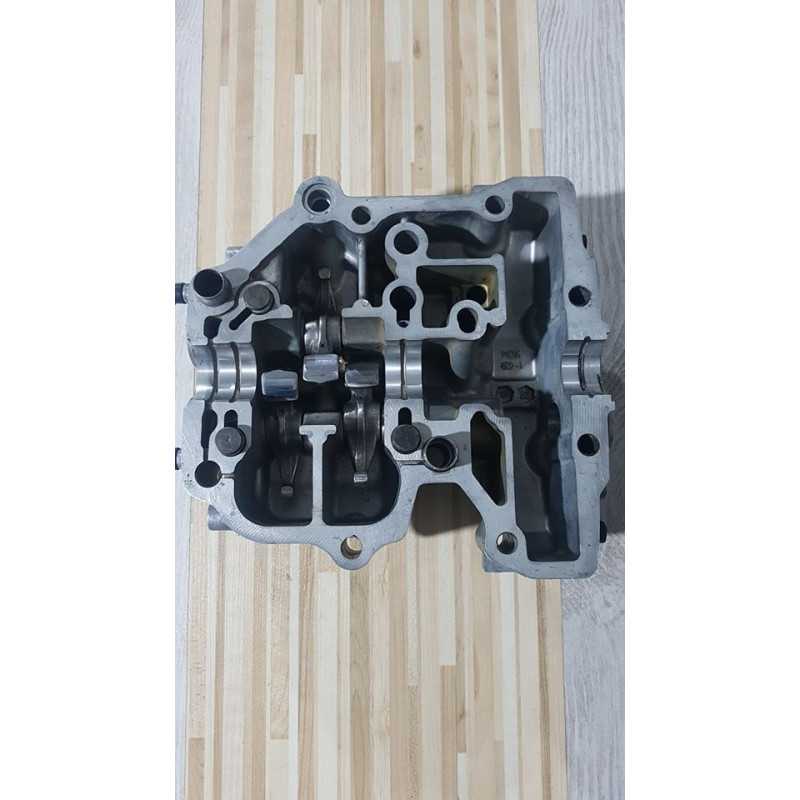 Cylinder Head Cover Front & Rockers Honda Shadow 1100 - C2 - SC 43E - 2004 