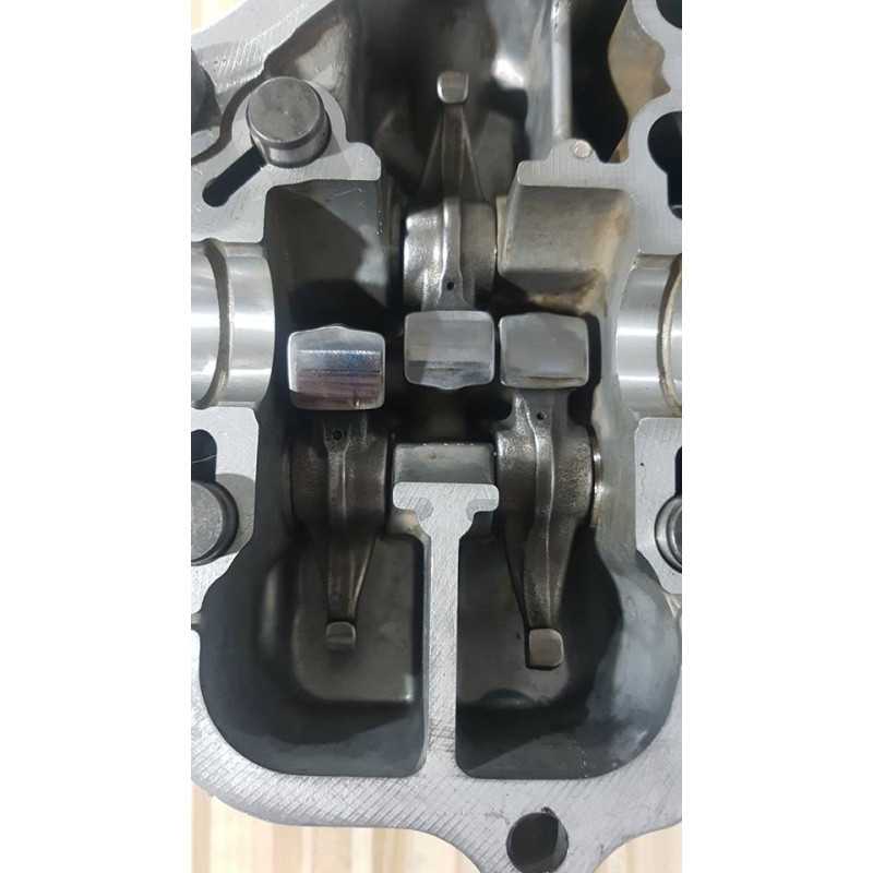 Cylinder Head Cover Front & Rockers Honda Shadow 1100 - C2 - SC 43E - 2004 