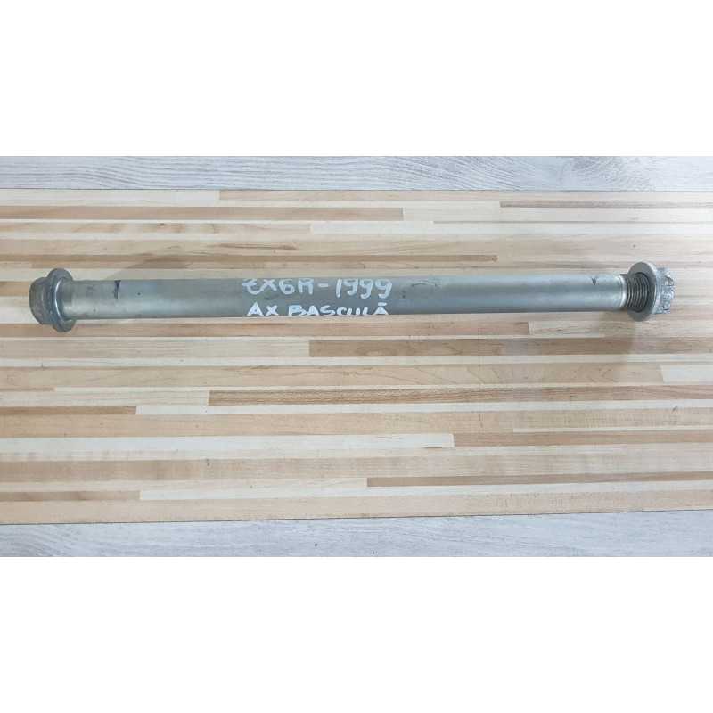 Swingarm Axle Kawasaki Ninja - ZX 6R - 1999 