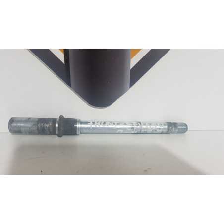 Front Wheel Spindle Axle Suzuki Gladius SFV 650 - 2011 