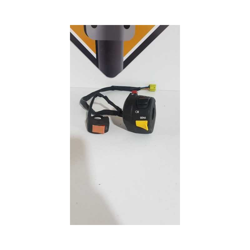 High / Low Turn Signal Pod Suzuki Gladius SFV 650 - 2011 