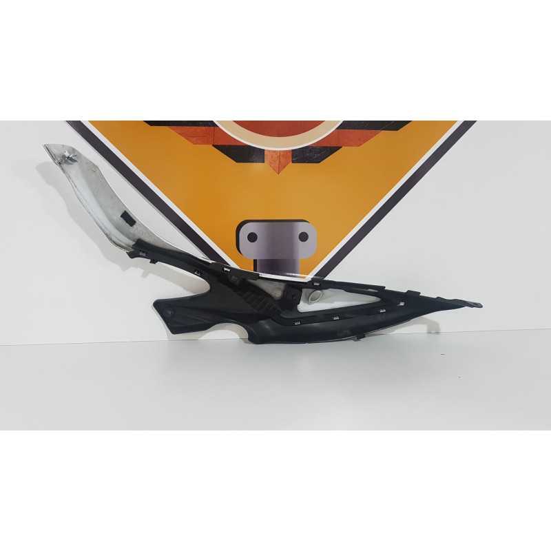 Carena Dreapta Codita Suzuki Gladius SFV 650 - 2011 