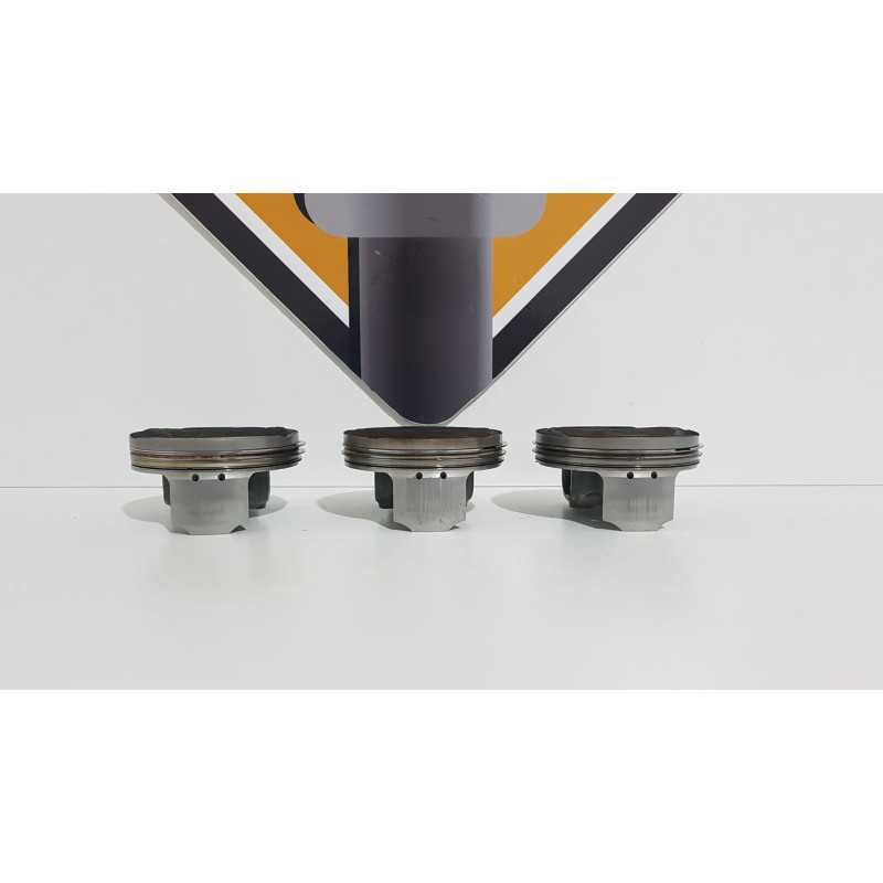 Piston Yamaha YZF R1 - RN 22 - BIG BANG - 2010 