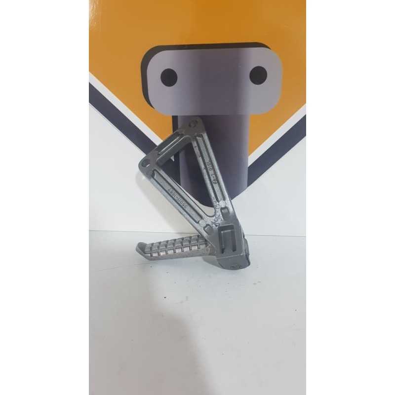 Pedal Playing Rear Left Kawasaki Ninja ZX9R - 1995 