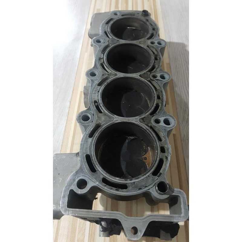 Cylinder & Pistons Kawasaki Ninja ZX6R - 636 - 2001 