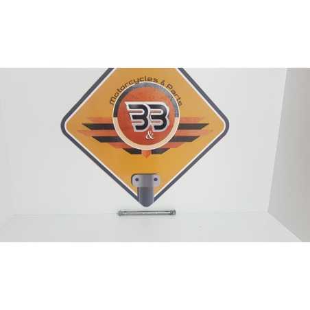 Swingarm Axle Suzuki Gladius SFV 650 - 2011 