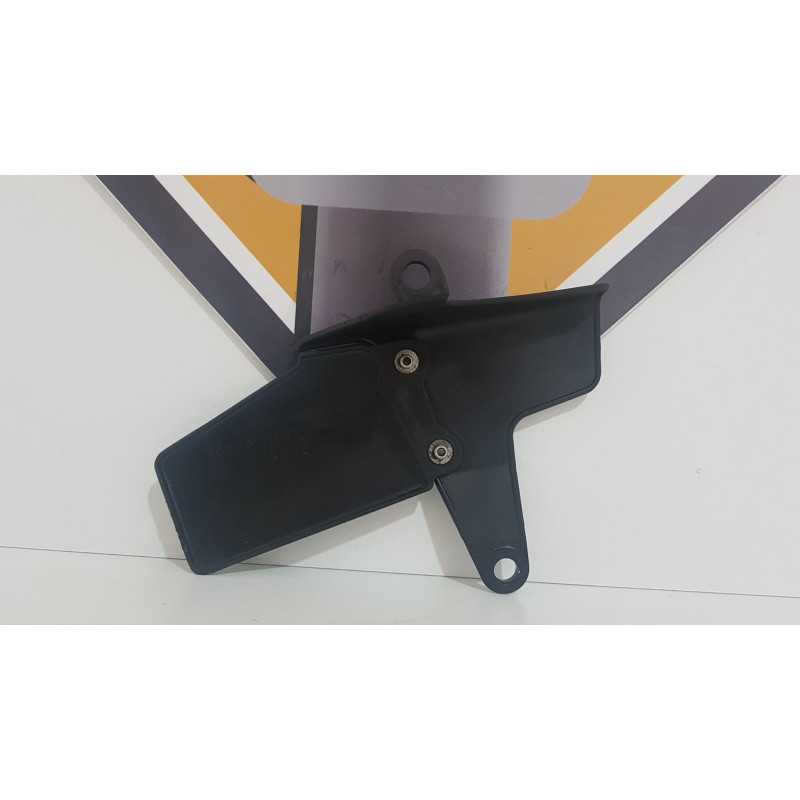 Drive Chain Case Honda CBR 900 RR - SC 33 A - 1999 