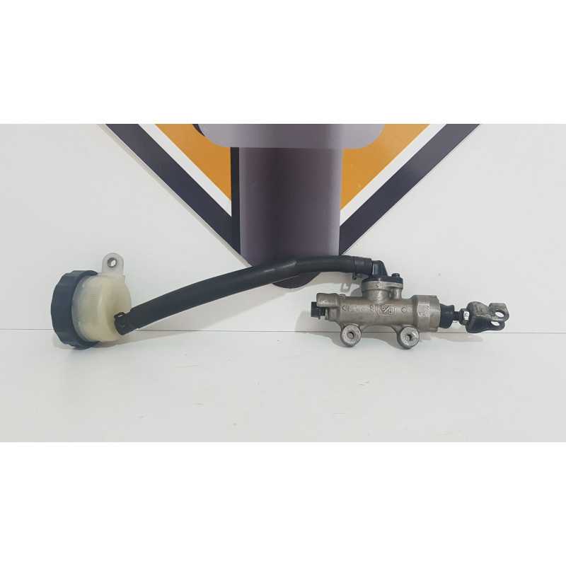 Rear Brake Master Cylinder Honda CBR 900 RR - SC 33 A - 1999