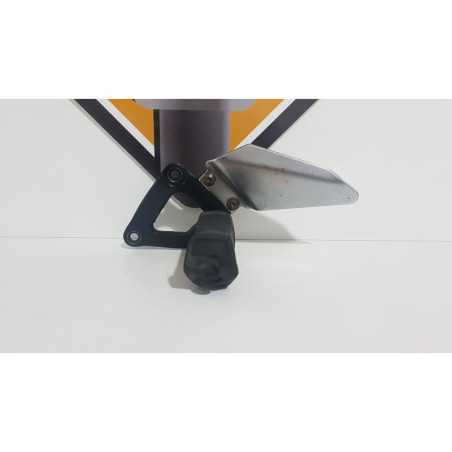 Holder Footrest Left Suzuki GS 500 E - 1994 