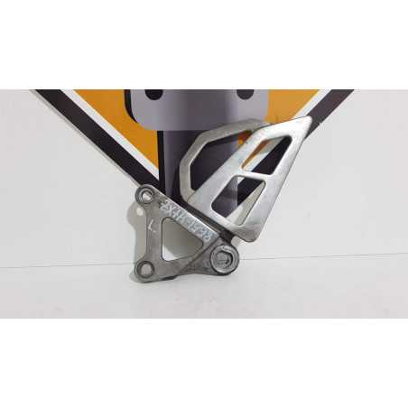 Left Footrest Bracket Kawasaki Ninja ZX7R - ZX 750P - 1998 